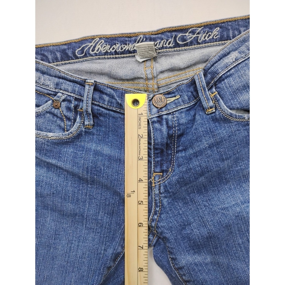 Abercrombie & Fitch Shorts Womens 4 Blue Denim Cut Off Bermuda low rise 10in - Picture 4 of 8